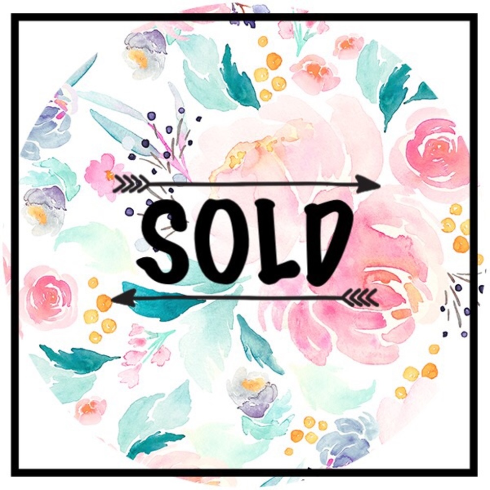 🌸Sold🌸
